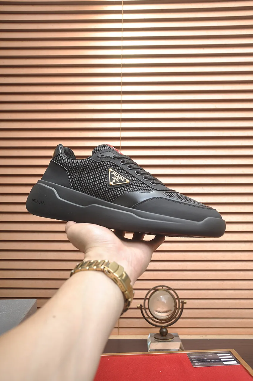 Men's shoes 💰620💶 [PRADA] Top original, new season, high quality original goods, top high mercerized cowhide combined with original breathable fabric + imported glue, imported stretch fabric inside with original cowhide feet, original thick outsole! Quality guaranteed! Code 38-45 (45 customized)